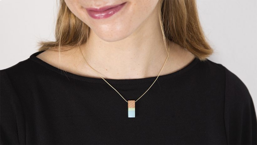 Boton-de-nacar-Aura-rect-azul-verde02