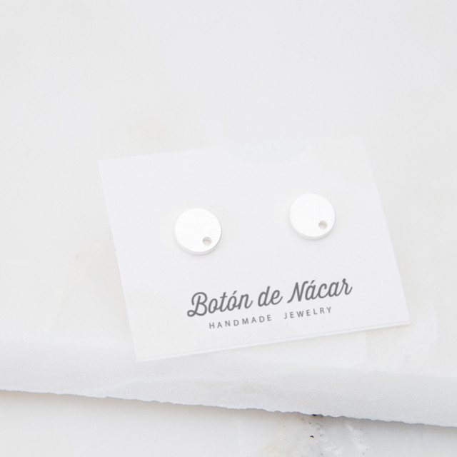 Boton-de-Nacar-Rotacion-circulo-Pendientes-plata-A