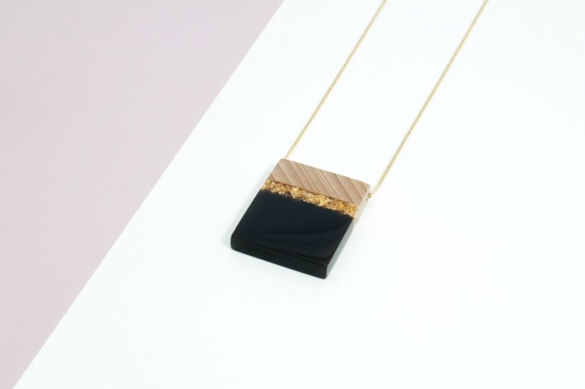 Boton-de-nacar-Aura-Boreal-negro-P02