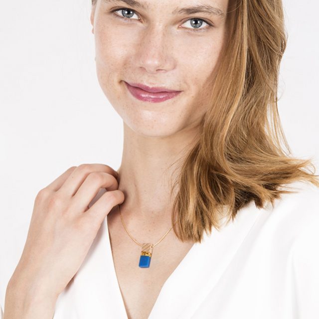 Boton-de--nacar-Aura-rect-azul-oceano01