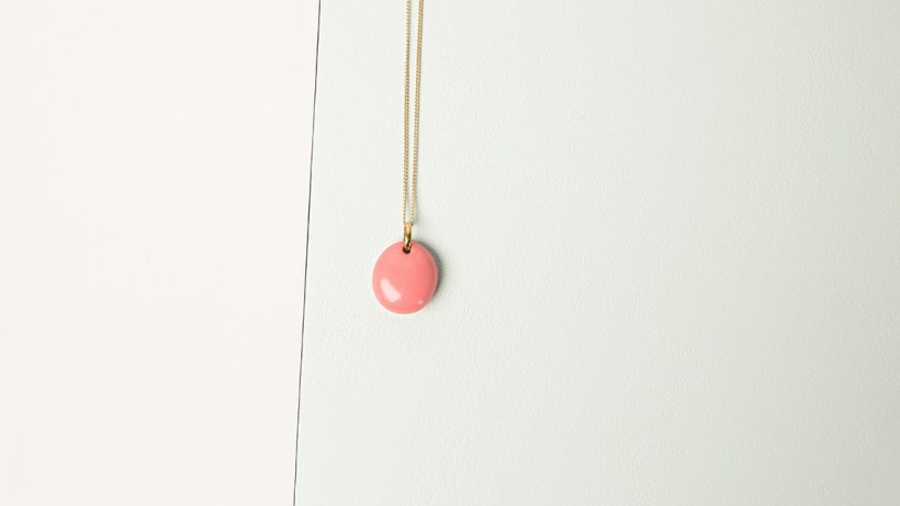 Boton-de-nacar-riviera-coral-P01