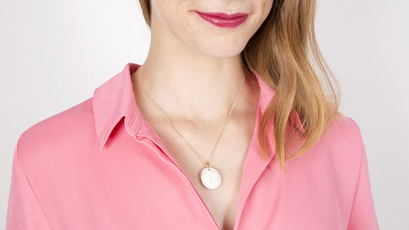 Boton-de--nacar-riviera-dots-blanco03