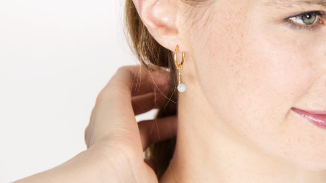 Boton-de- nacar-letsplay-amazonita-pendientes -oro-01